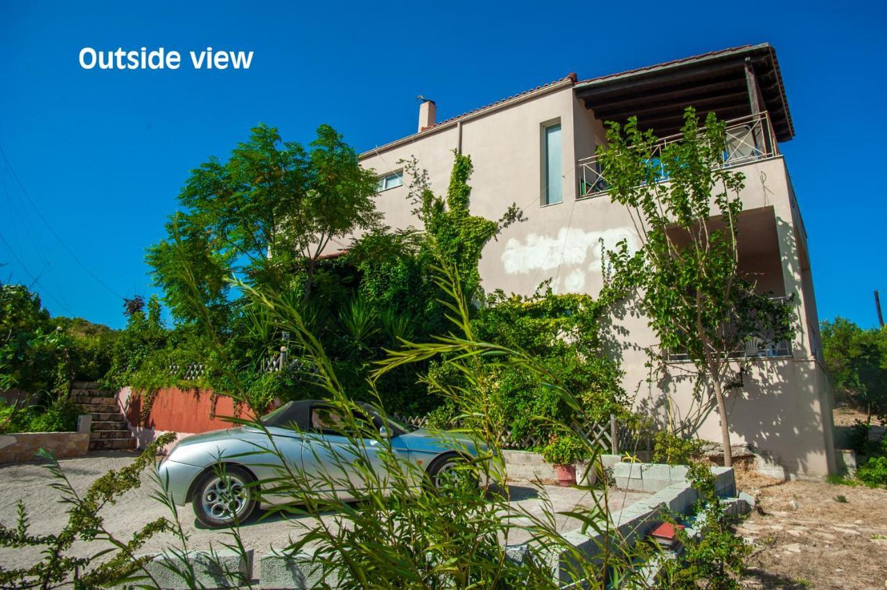 Helmata Villa With Privecy Argostoli  Ngoại thất bức ảnh