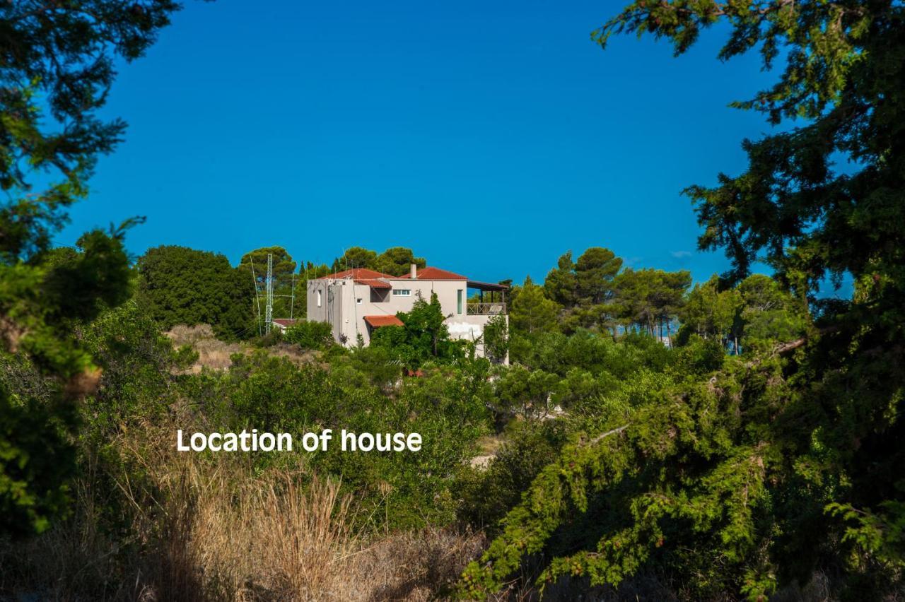 Helmata Villa With Privecy Argostoli  Ngoại thất bức ảnh